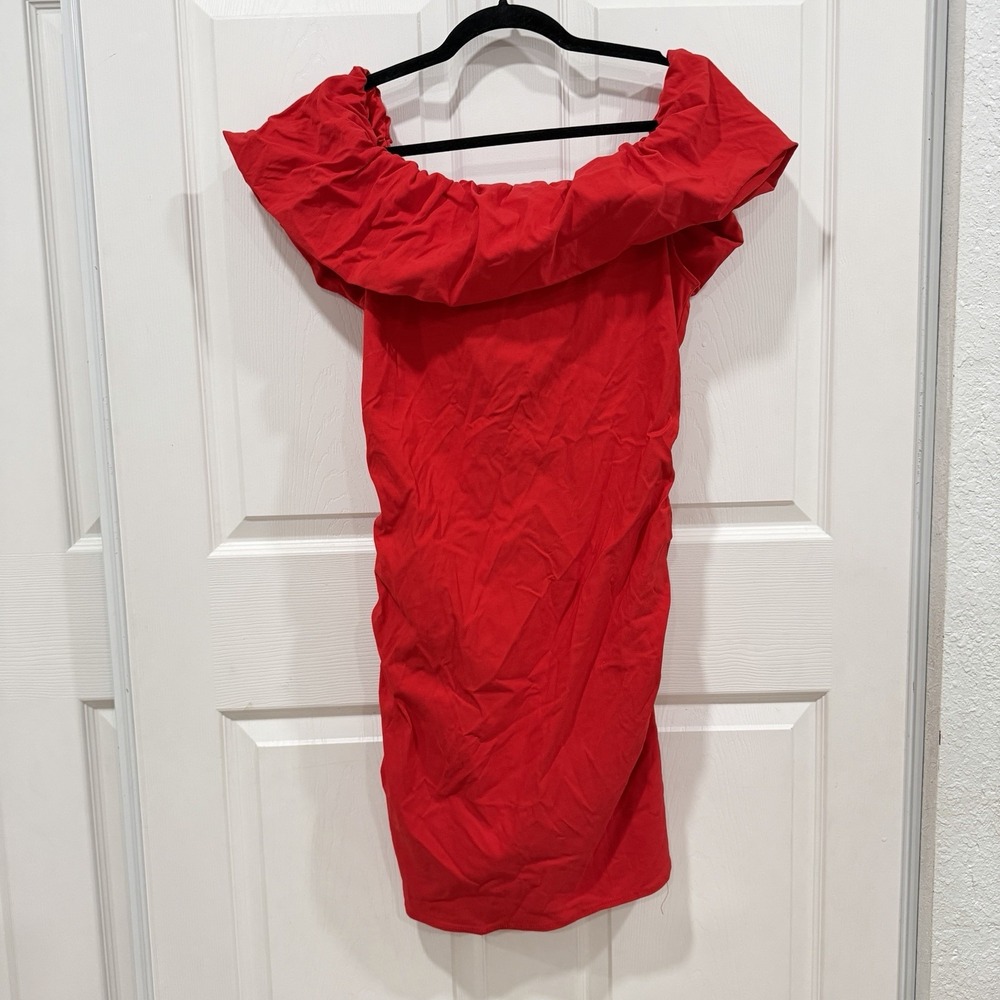 Women's Zara Red Dress Off Shoulder Size Medium M‎